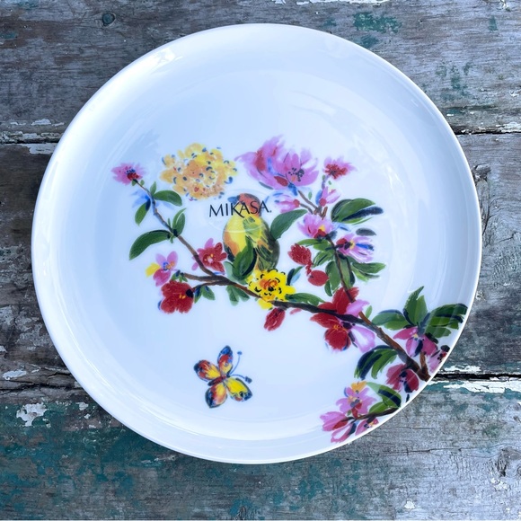 Mikasa Dining Mikasa White Floral Salad Plate Butterfly Garden